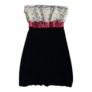 VTG Betsey Johnson Evening Miss Priss Collection Black Velvet Lace Dress Size: 4